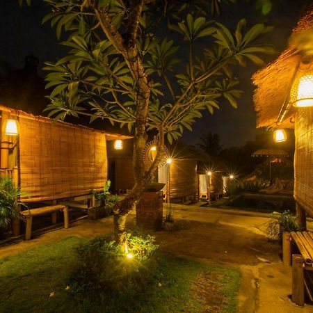 Salty Shakas Bamboo Stay Canggu Eksteriør bilde