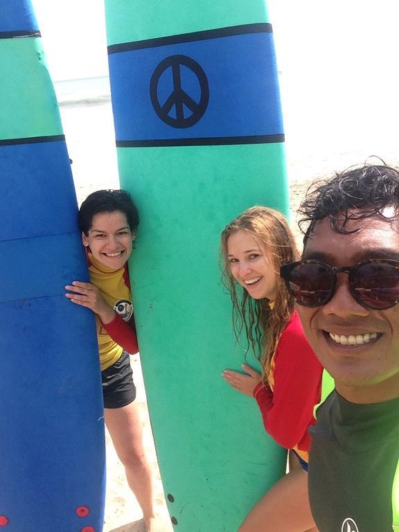 Salty Shakas Bamboo Stay Canggu Eksteriør bilde