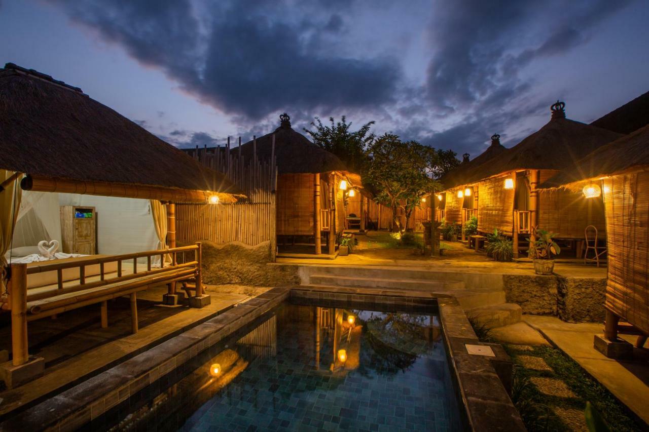 Salty Shakas Bamboo Stay Canggu Eksteriør bilde